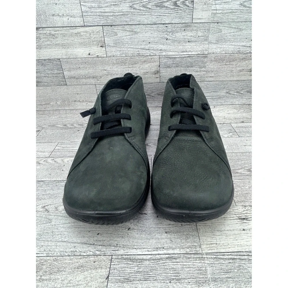 KEEN Mosey Chukka‎ Men Sz 11 Dark Olive Green Leather Minimalist Boots 1029529
